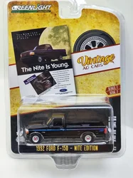 1:64 1992 Ford F-150 NITE EDTION High Simulation Diecast Car Metal Alloy Model Car kids toys collection gifts W53