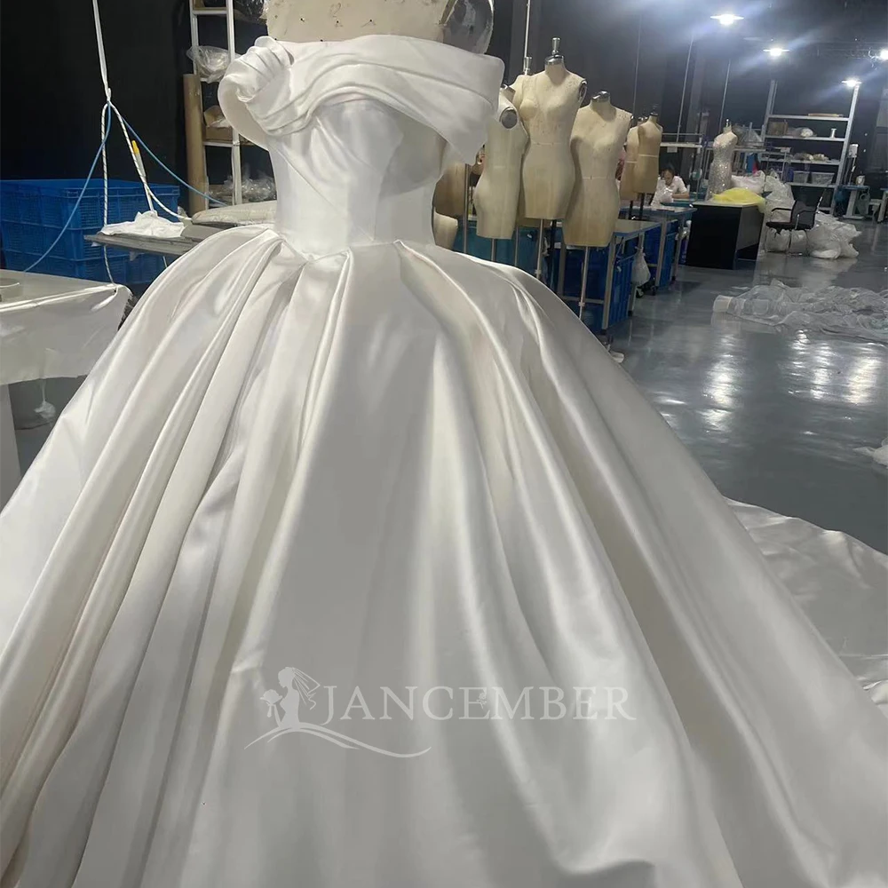Abiti da sposa da spiaggia a prezzi accessibili da principessa per donna Sposa con spalle scoperte Abiti da sposa personalizzati personalizzati in raso con lacci