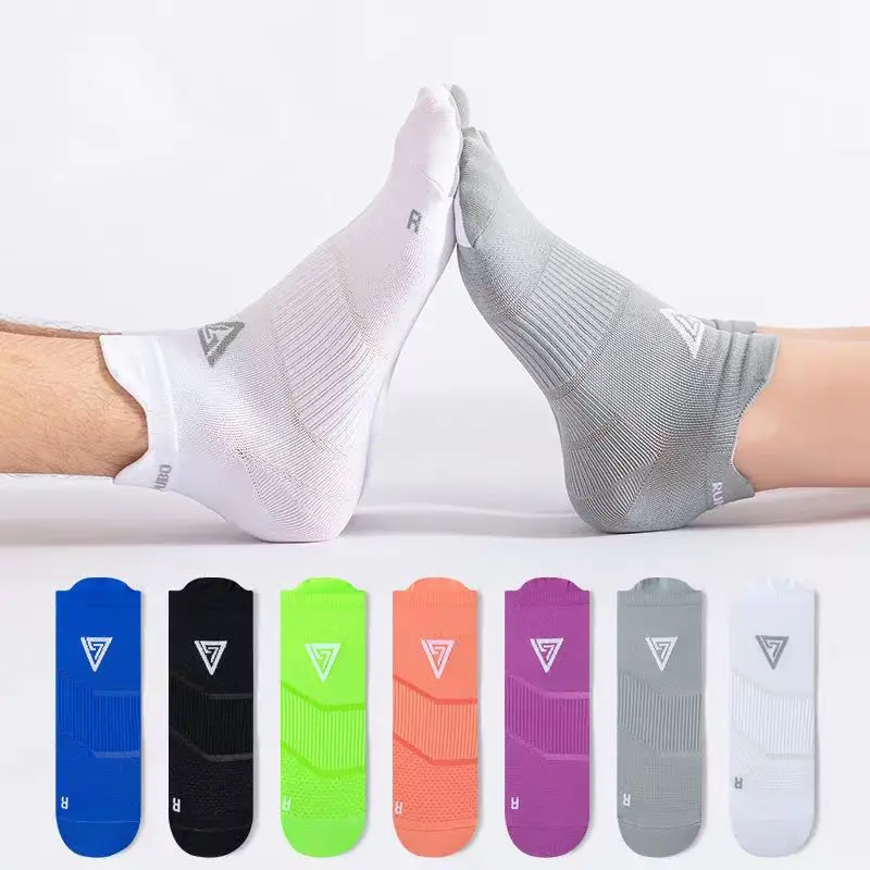 Letnie skarpety do biegania mężczyźni kobiety profesjonalne skarpety sportowe Outdoor Marathon koszykówka kolarstwo piłka nożna piłka nożna Grip Sock Quick-dry