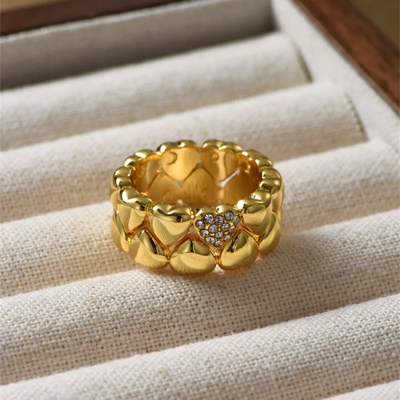 Fashion Brass Gold Plated Zircon Heart Ring Women Europe Charm Elegance Jewelry Accessories