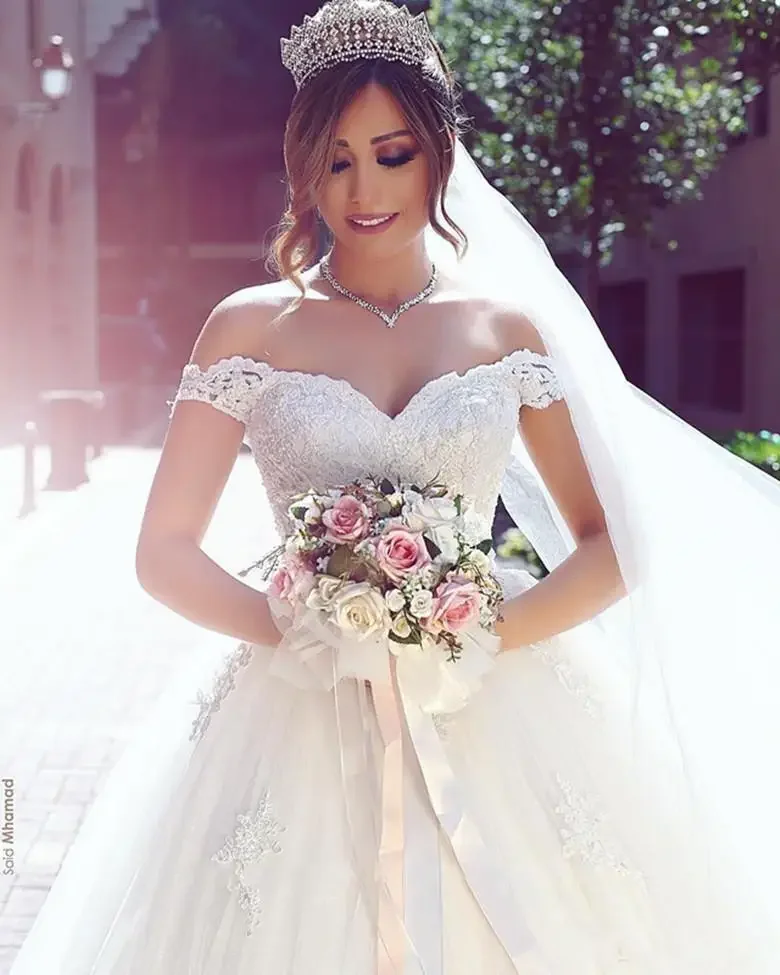 Vestidos De novia De princesa personalizados, vestidos De novia románticos con hombros descubiertos, Apliques De encaje, vestidos De novia sin espalda