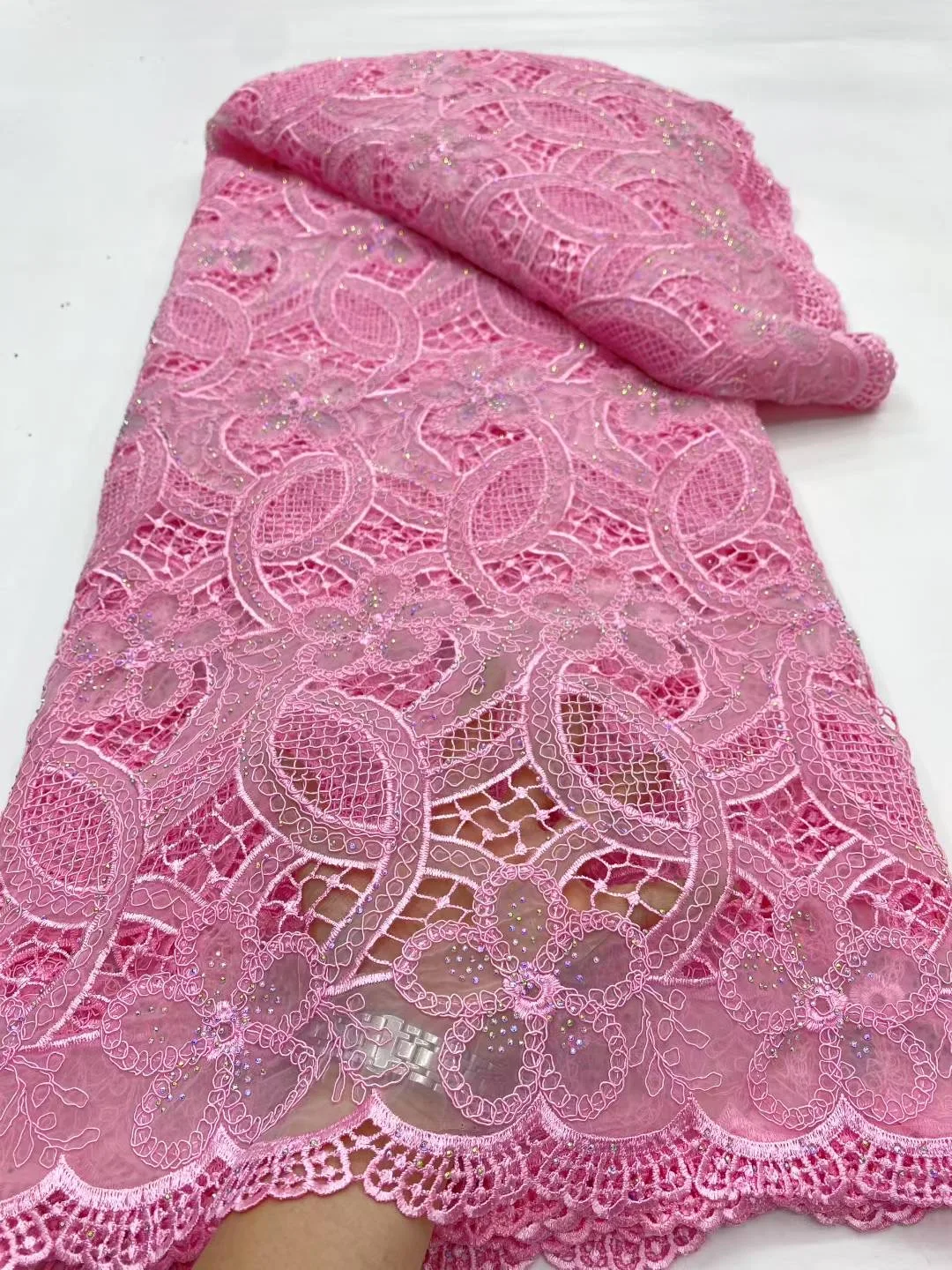 

2025 High Quality African Nigerian Tulle Lace Fabric Embroidery Sequins French Guipure Fabric for Party/Wedding Dresses 5 Yards