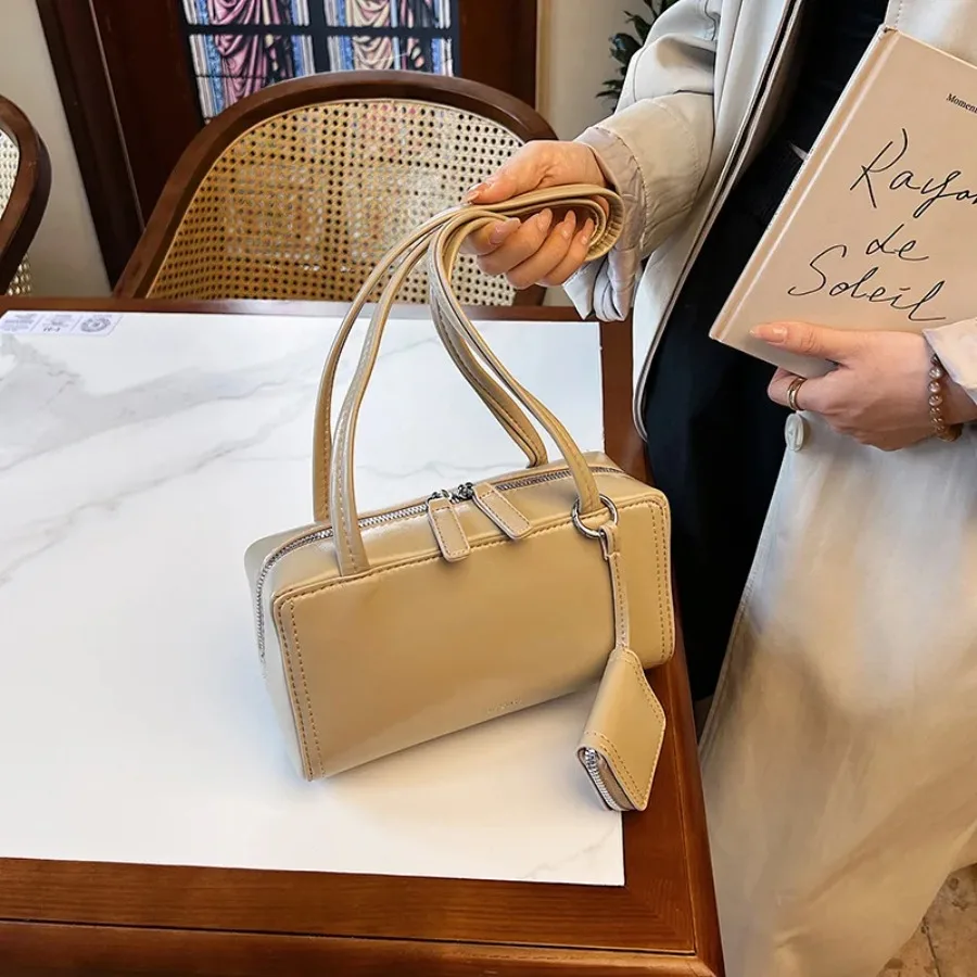 

Fashion summer new texture popular Korean version of the foreign-style retro shoulder handheld foreign-style armpit bag
