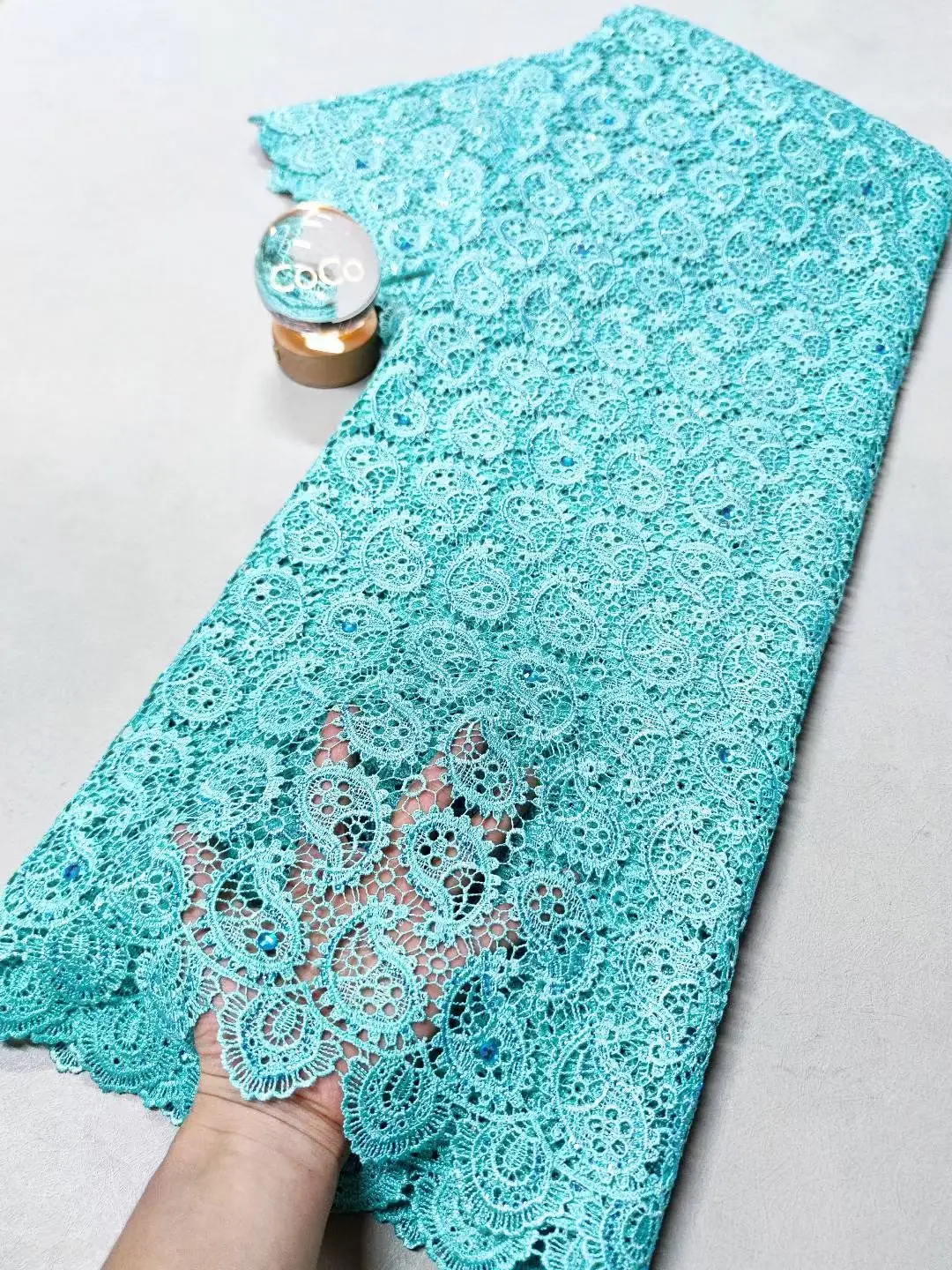 Tecido de renda africano azul 2025 de alta qualidade 5 jardas tecido de renda uipure com pedras tecido de renda nigeriano para vestido de casamento H43-1