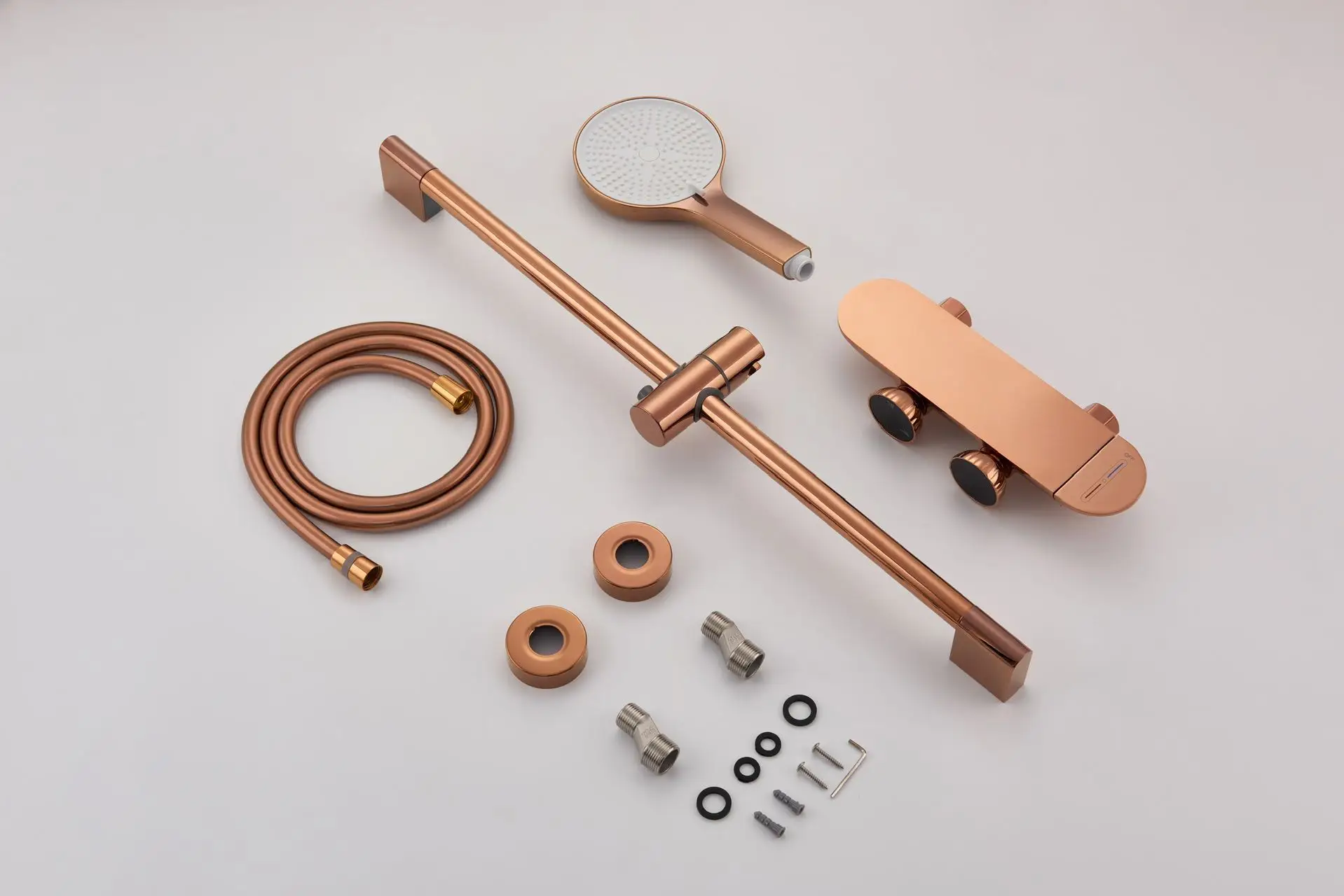 新デザイン業務用高級シャワーヘッドシステム家庭用浴室蛇口ホテルシャワーセット