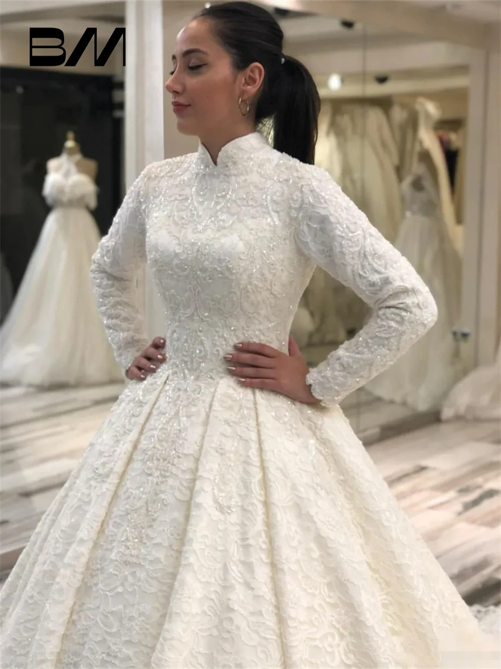 Graceful Muslim Lace Wedding Dresses Customized High Neck Long Sleeves Appliques Beaded Arabic Bridal Gowns Islamic Bridal Gown