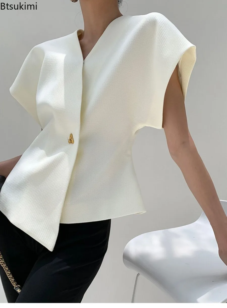 2025 Autumn Elegant Women T-shirt V-neck Single Button Tops French Style Irregular Top Solid Short Sleeved Women Y2k Streetwear