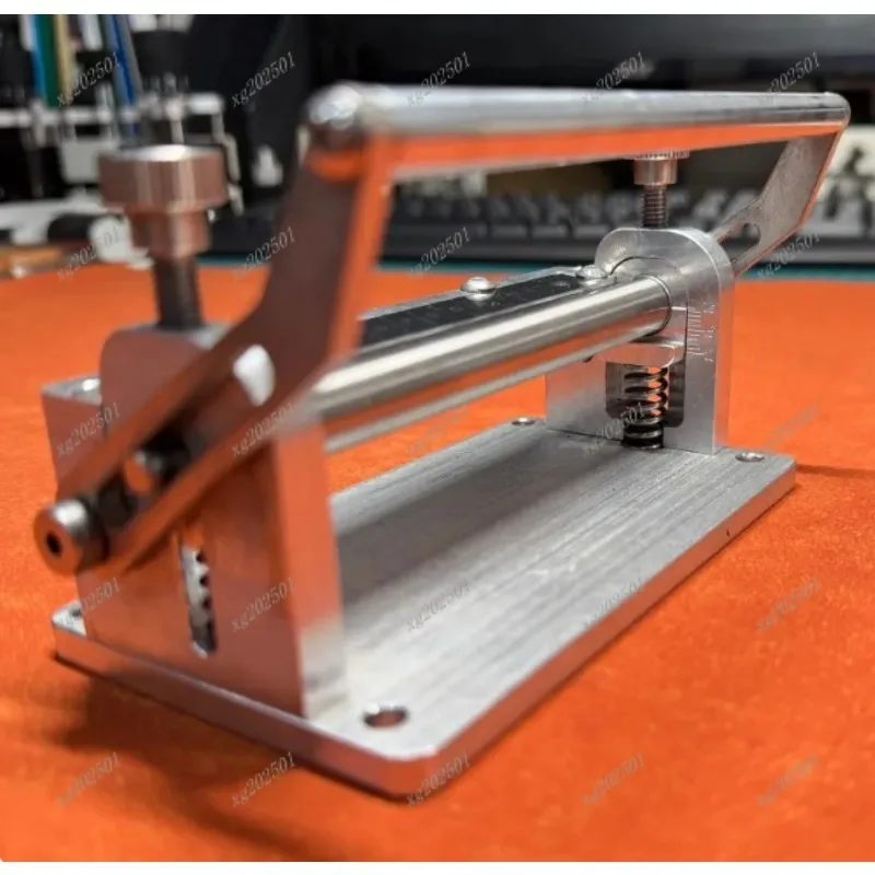 Máquina Manual de adelgazamiento de cuero para cuero de vaca, cadera de caballo, correa curtida vegetal, pala de corte uniforme, herramienta de cuchillo fino