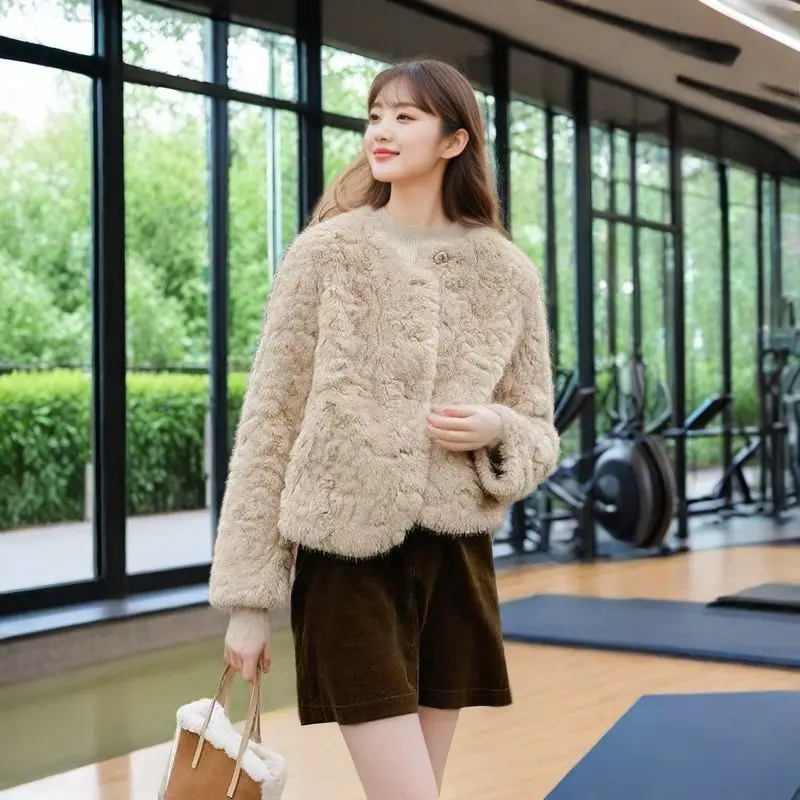 2026 Winter New Women's Small Fragrant Lamb Wool Coat Short Female Short Mao Mao Ladies Thin Loose Jacket Padded Overwear