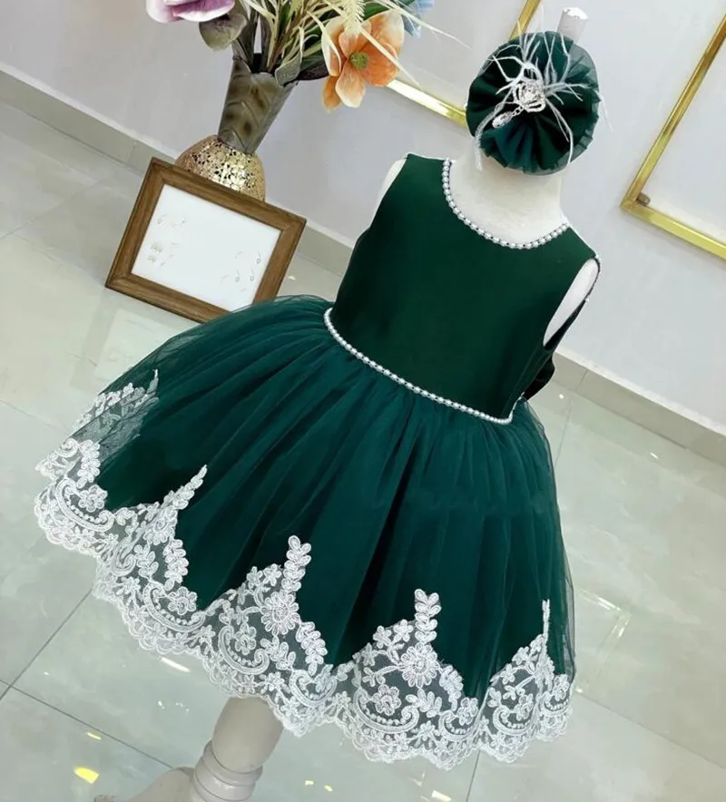 Abito da compleanno per neonate in pizzo bianco Tulle verde smeraldo abiti da ballo per feste infantili per bambini vestito da ragazza di fiori