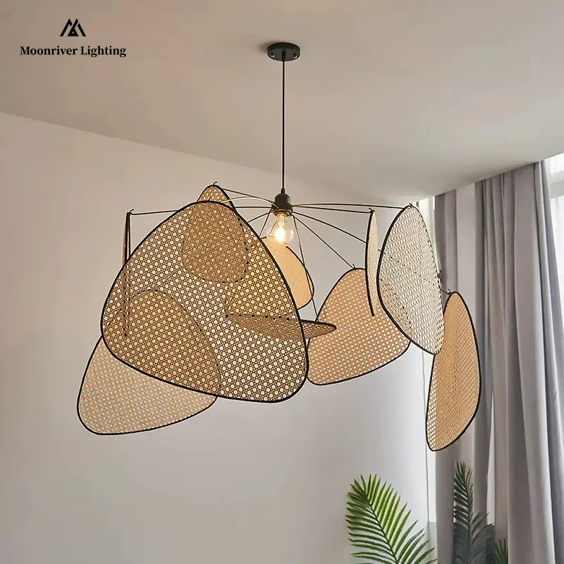 Rattan Weaving Chandelier Wicker Hanging Lighting Petals Lamp Flower Japan Style Pendant Lights for Living Room Dining Table Bar