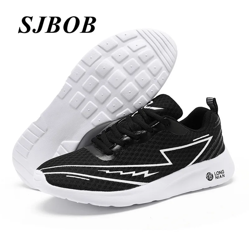 

Light Black Men's Running Sneakers Breathable Mesh Male Running Shoes Outdoor Non-Slip Sports Shoes For Men Zapatillas De Correr