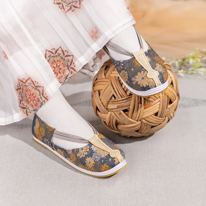 

MW31 Unisex summer new Tang restoration Ruyi shoes ancient flat single shoes Hanfu shoes