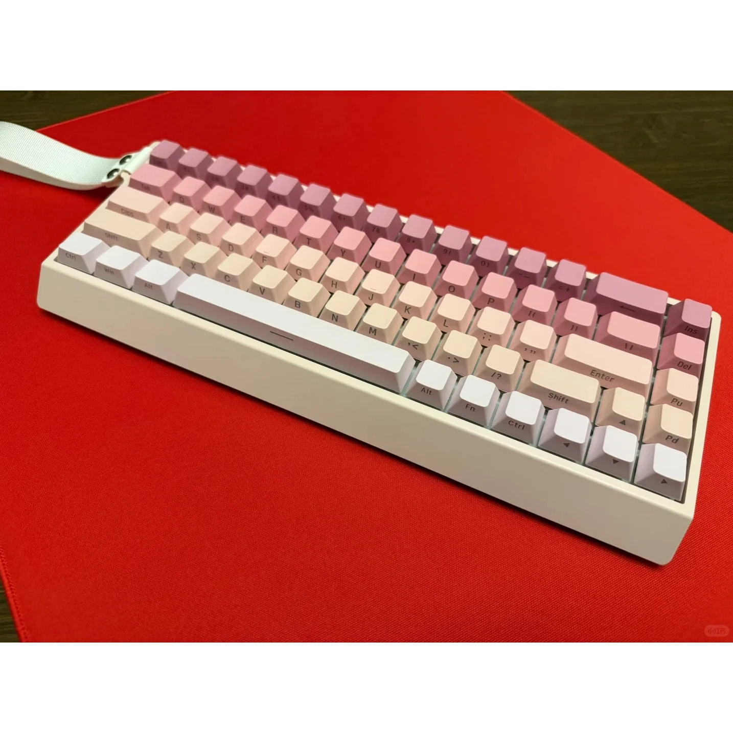 Customizable keyboard with various key switch options
