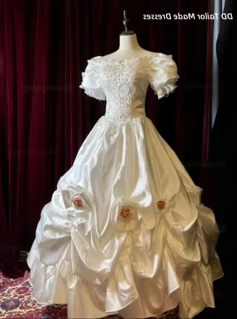Historical Victorian Ruched Wedding Dress Short Sleeves Customized Floor Length White Taffeta Bridal Gowns Hand made Flowers