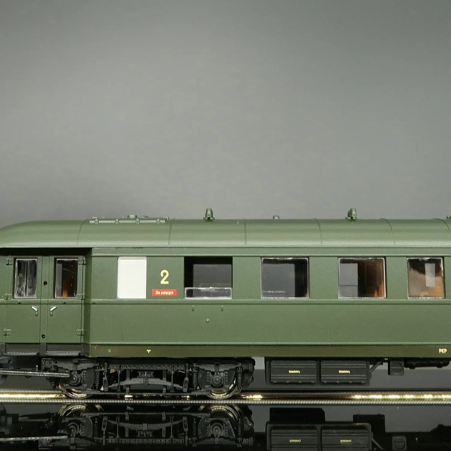 ROCO HO Type 1/87 Train Model 6200058 PKP Poland Four Generations of Classic Passenger Carriage Three-section Set Train Toy Gift