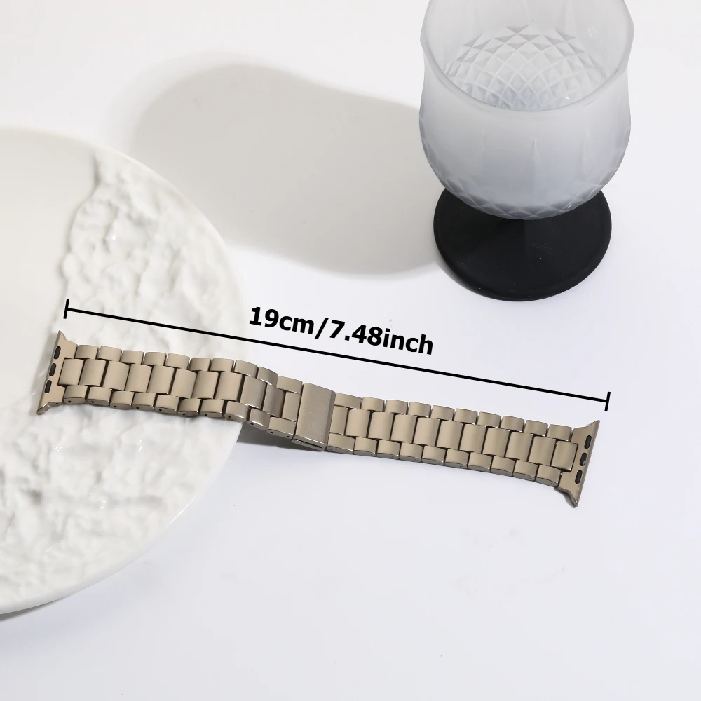 Magnetic Metal Watch Band, Compatible with Series 1-11/Ultra/SE, 38-49mm, Suitable for Business & Daily Use (Watch Not Included)