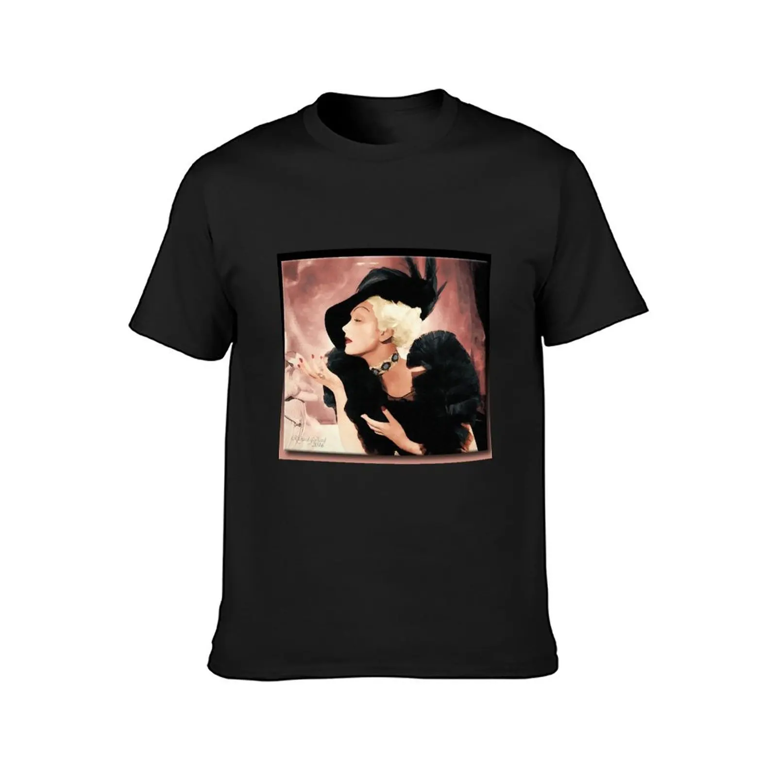 Marlene Dietrich 1937 T-Shirt customs boys animal print cute tops funny t shirts for men