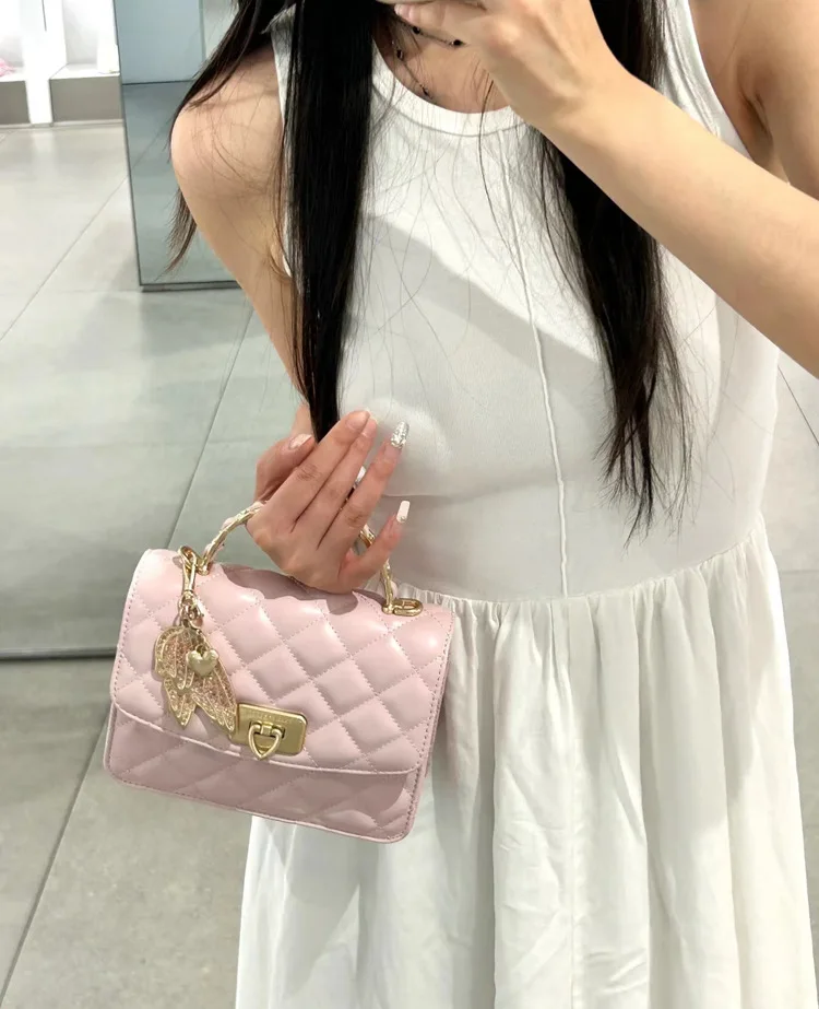 

New Qixi Limited Edition Diamond Chain Bag - Stylish Shoulder/Crossbody, Compact Square, Luxury Vibe