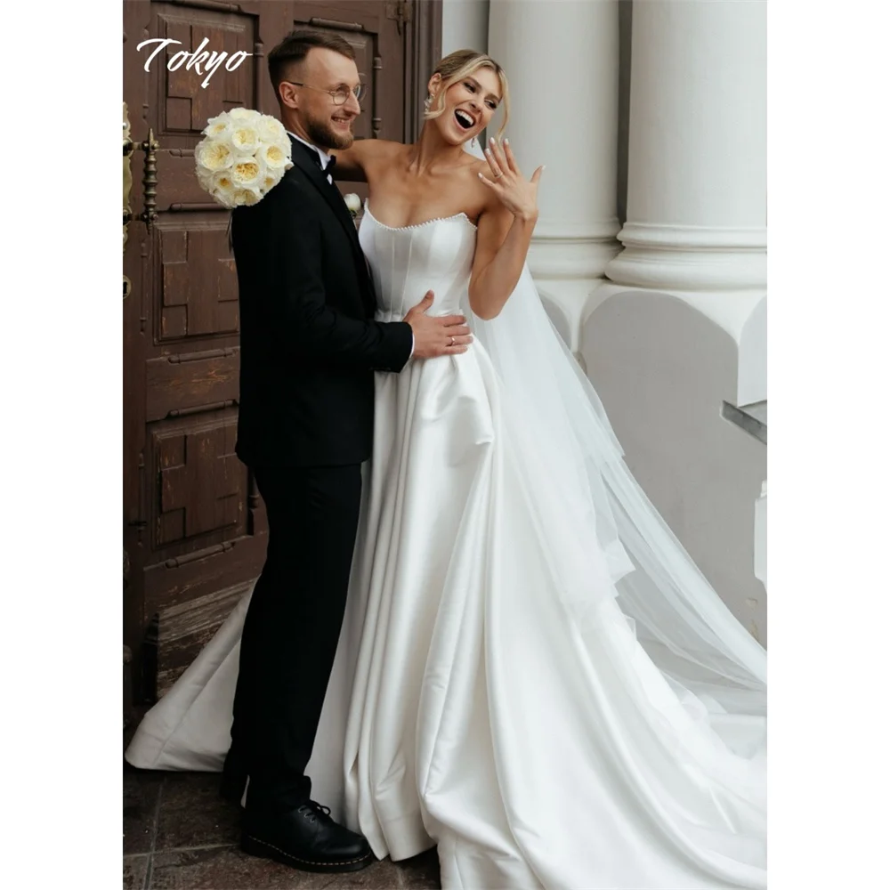 Tokyo индивидуальное белое свадебное платье с высоким разрезом по бокам, без бретелек, без рукавов, на молнии сзади, свадебное платье трапециевидной формы со шлейфом