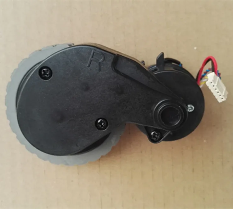 Robot Right or Left Wheel with Motor for Robot Vacuum Cleaner Ecovacs Deebot DT85G Robot Vacuum Cleaner Parts Wheel Motors