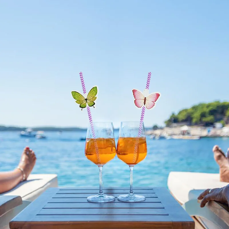 24 قطعة من شفاطات الورق على شكل فراشة أرجوانية، شفاطات مخططة للشرب على شكل فراشة، زينة لحفلات أعياد الميلاد وحفلات الزفاف للفتيات