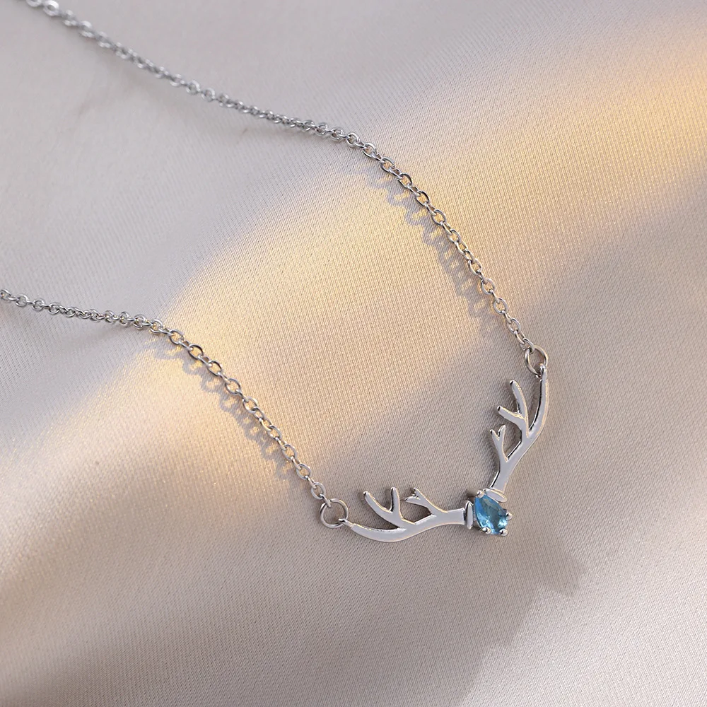 Cute Elk Deer Antlers Pendant Necklace Women Gold Color Origami Geometric Animal Necklace For Christmas Gifts Female Jewelry