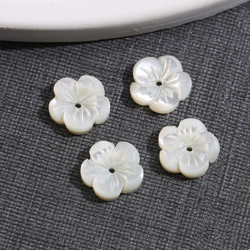 2PCS 12mm Natural Shell Carved Flower Beads Five Petal Leaf Shape Flower DIY Earring Hairpin Loose Beads Jewelry Components