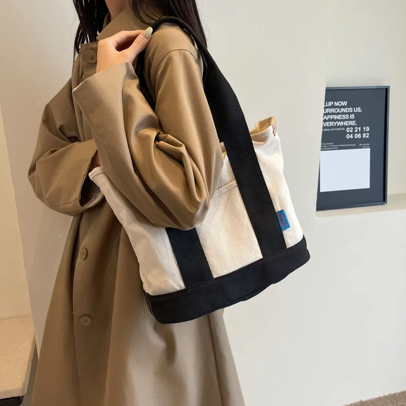 Сумка через плечо большой вместимости, простая сумка через плечо с цветными блоками, женская повседневная сумка и сумка-тоут Сумка через плечо большой вместимости, простая сумка через плечо с цветными блоками, женская повседневная сумка и сумка-тоут