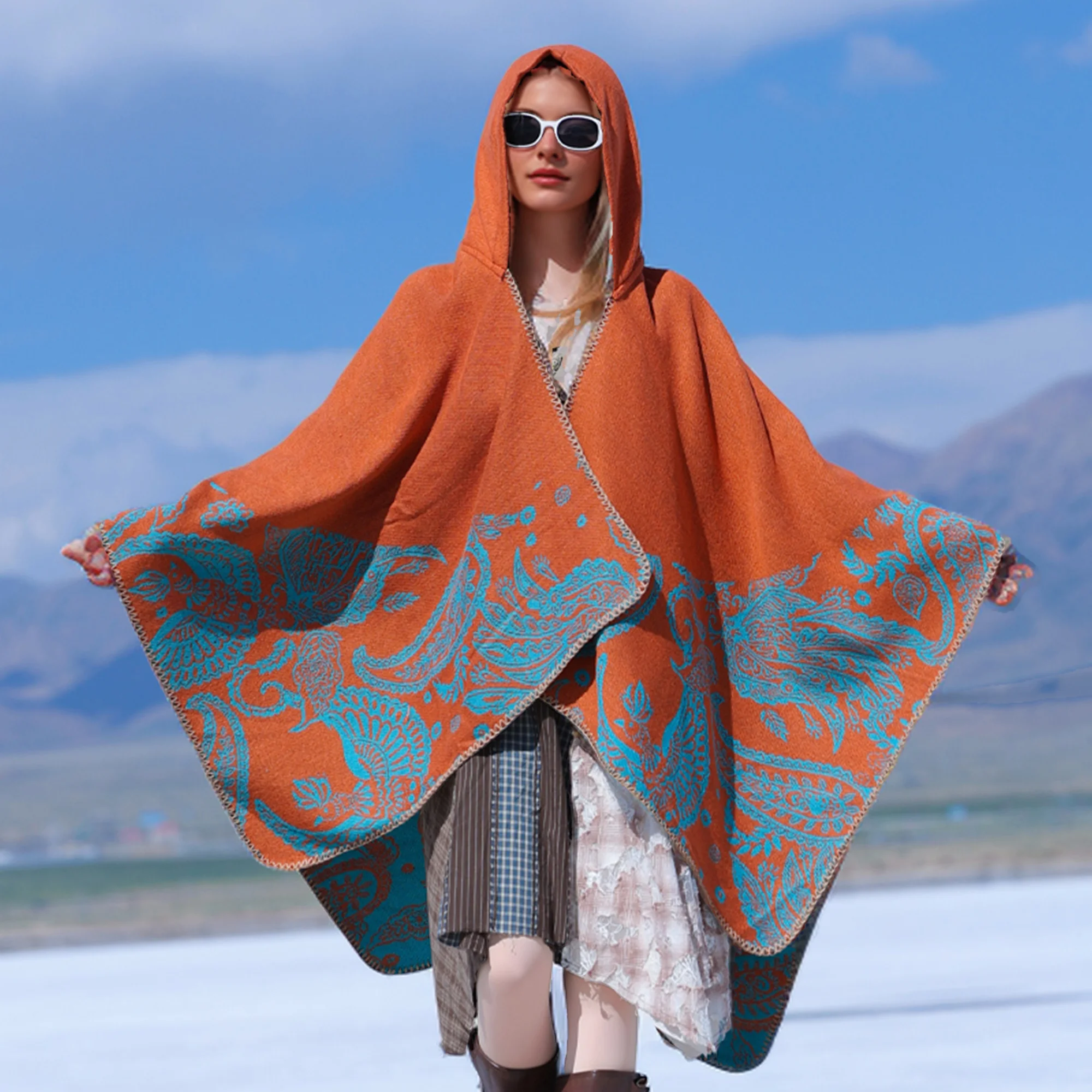 

New Fashion Women's Pattern Hoodie Elegant Shawl Thick Scarf Autumn/Winter Outdoor Travel Warm Coat Cloak