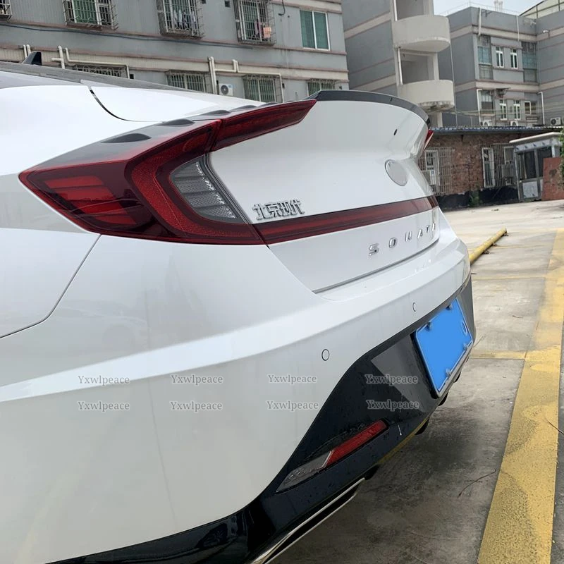 For Hyundai Sonata 2020 2021 Spoiler High Quality ABS Plastic Carbon Fiber Look Rear Trunk Lip Wing Car Tail Decoration