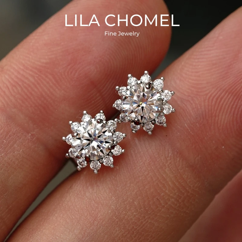 

Lover Valentine's Day 18K White Gold Women Wedding 0.5CT Moissanite Diamond Girl Friend Birthday Gift PT950 Sunflower Earrings
