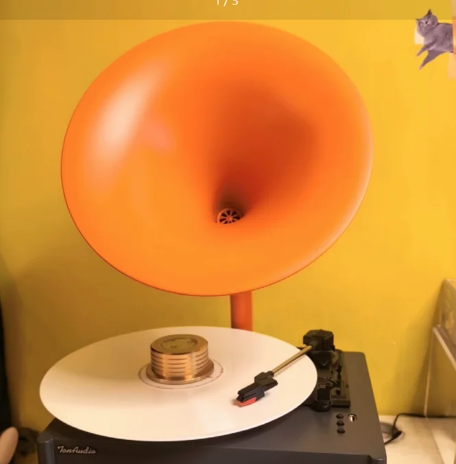 All-in-one Vinyl Record Player European Style Bluetooth Gramophone Audio Multi-functional Speaker Living Room Decoration