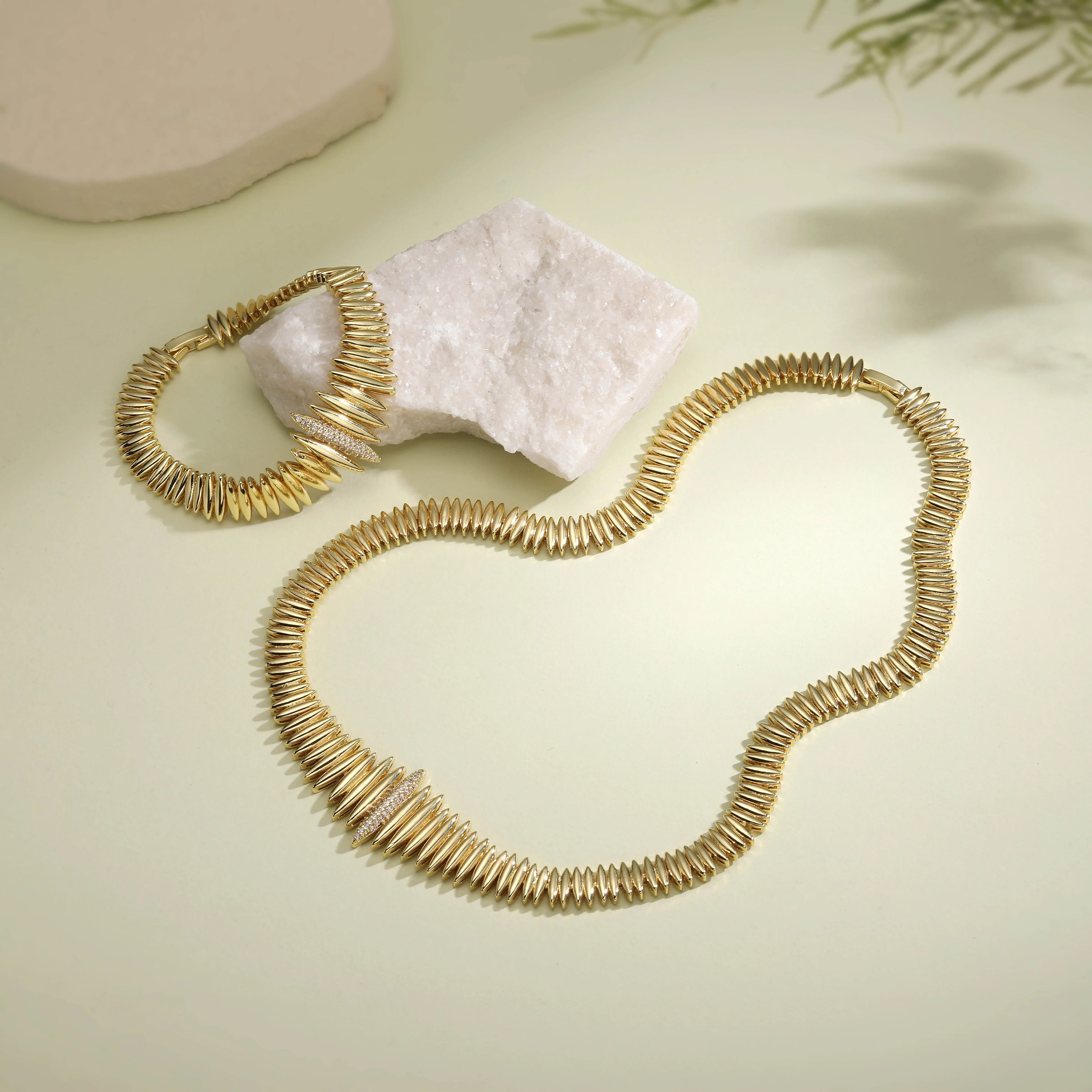 Ribbed Disc Chain Necklace Bra - Mens Fashion Discord review and price