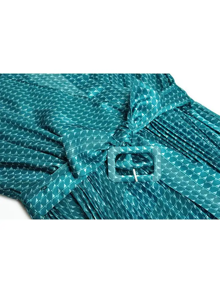 Damen-Chiffon-Kleid 2025, Frühling, kariert, bedruckt, V-Ausschnitt, Schnürung, Krawatte, plissiert, großer Saum, elegante lange Damenkleider