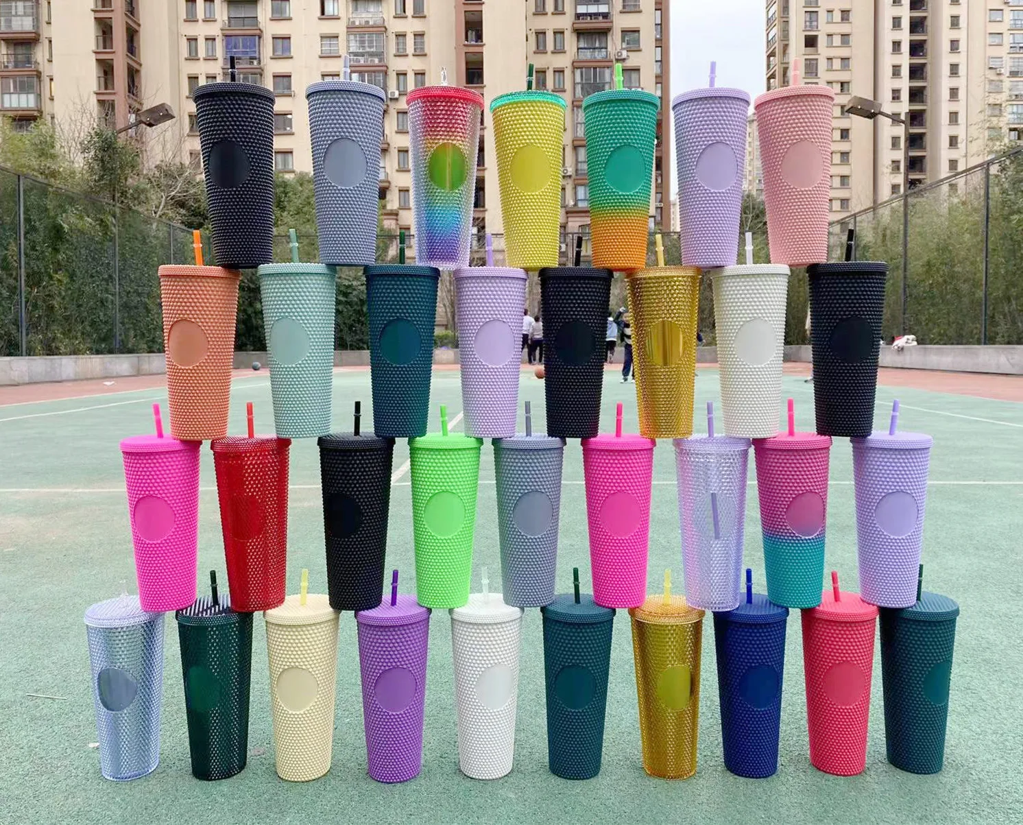 Matte Finish Double Wall DIY 710ml 24oz Noctilucence Plastic Diamond Tumbler Straw Tumbler With Straw No Starbks Logo