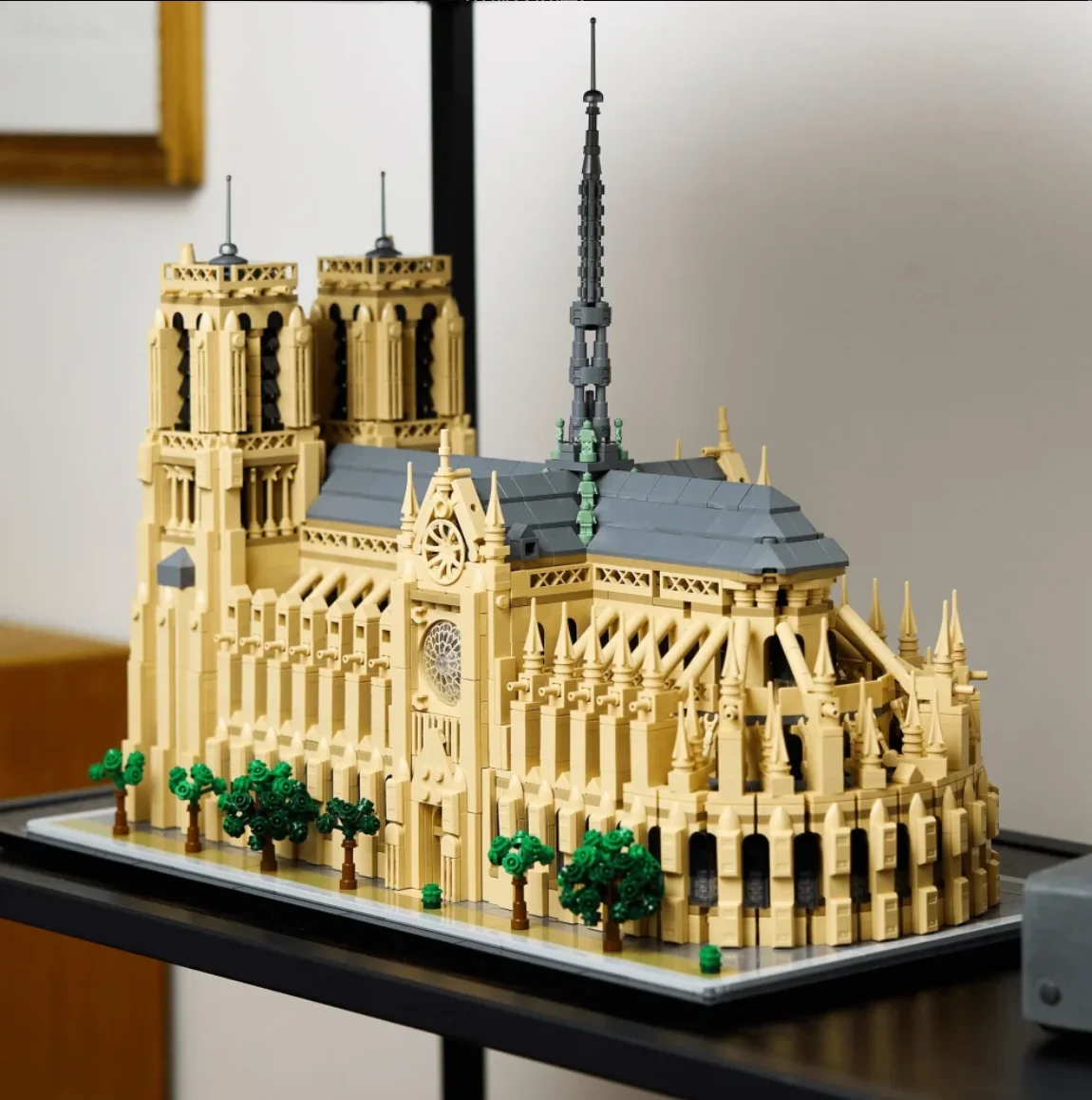 World Famous Architecture Notre Dame Cathedral in Paris Building Block 21061 Assemble Model Brick Educational Toys Gift for Kids