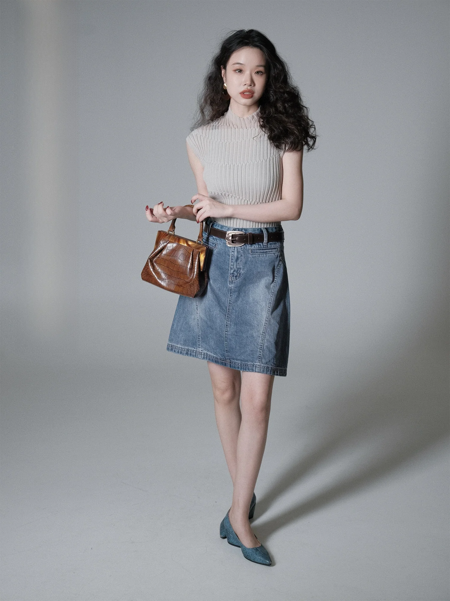 

Юбка А-силуэта с высокой талией, джинсовая, с эффектом потертости, универсальная короткая юбка, женская юбка с высокой талией из смесового хлопка и полиэстера