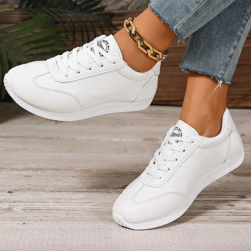 Large Size Women's Fall Hot Sale Of The Season Fashion Contrast Color Leather Surface AG Shoes Casual Sports Shoes with Lace Des