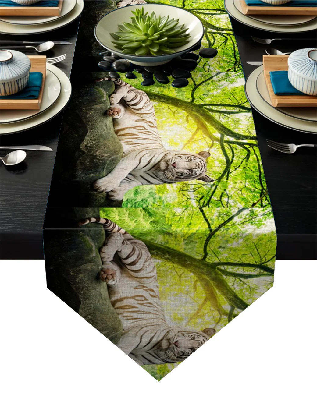 Green Forest Animal White Tiger Stone Table Runners For Wedding Party Decoration Modern Table Runner Home Kitchen Decor