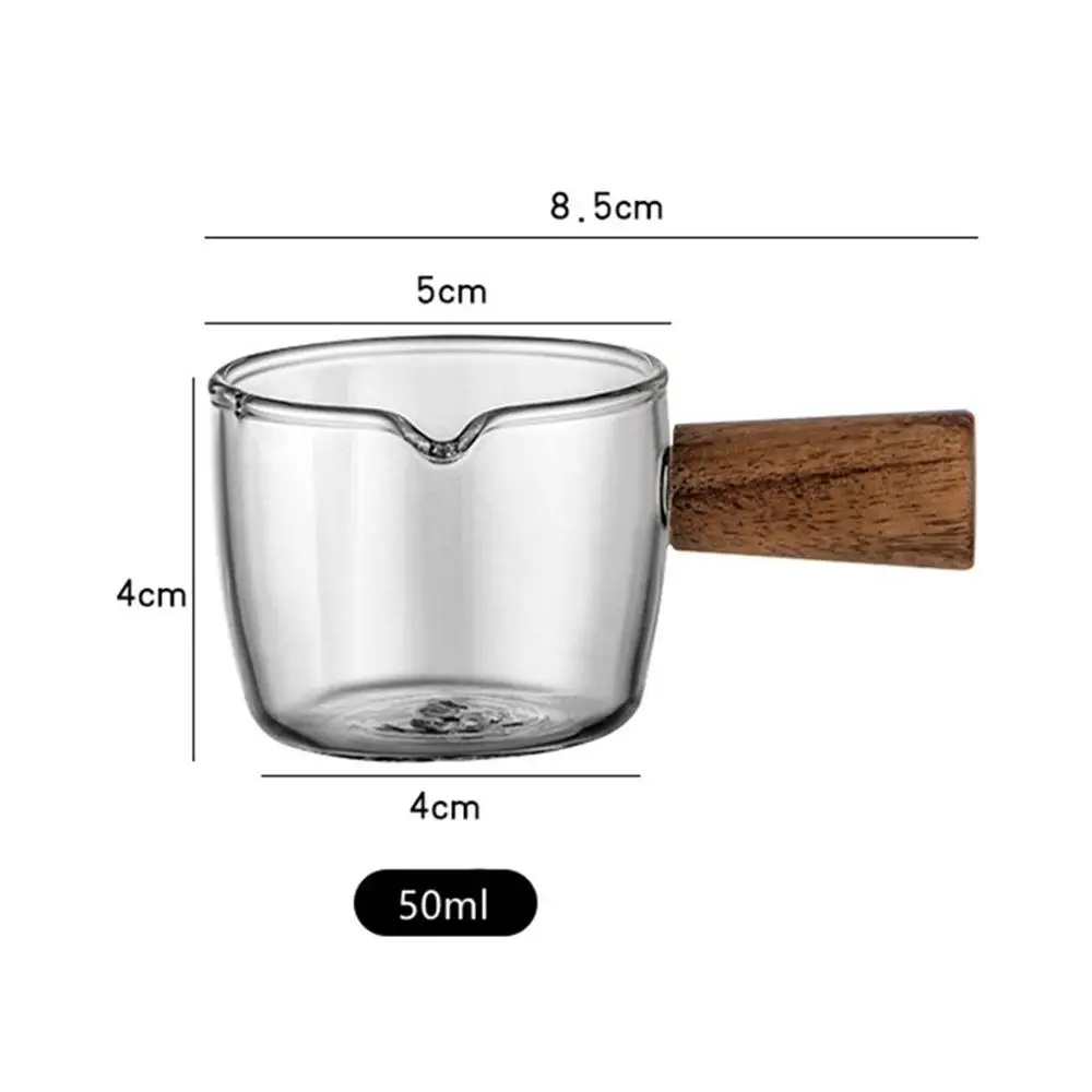 كوب حليب زجاجي صغير بمقبض خشبي ، إبريق مقشدة ، إبريق قهوة صغير ، كوب إسبرسو ، كوب صلصة الخل ، قارب المرق الزجاجي