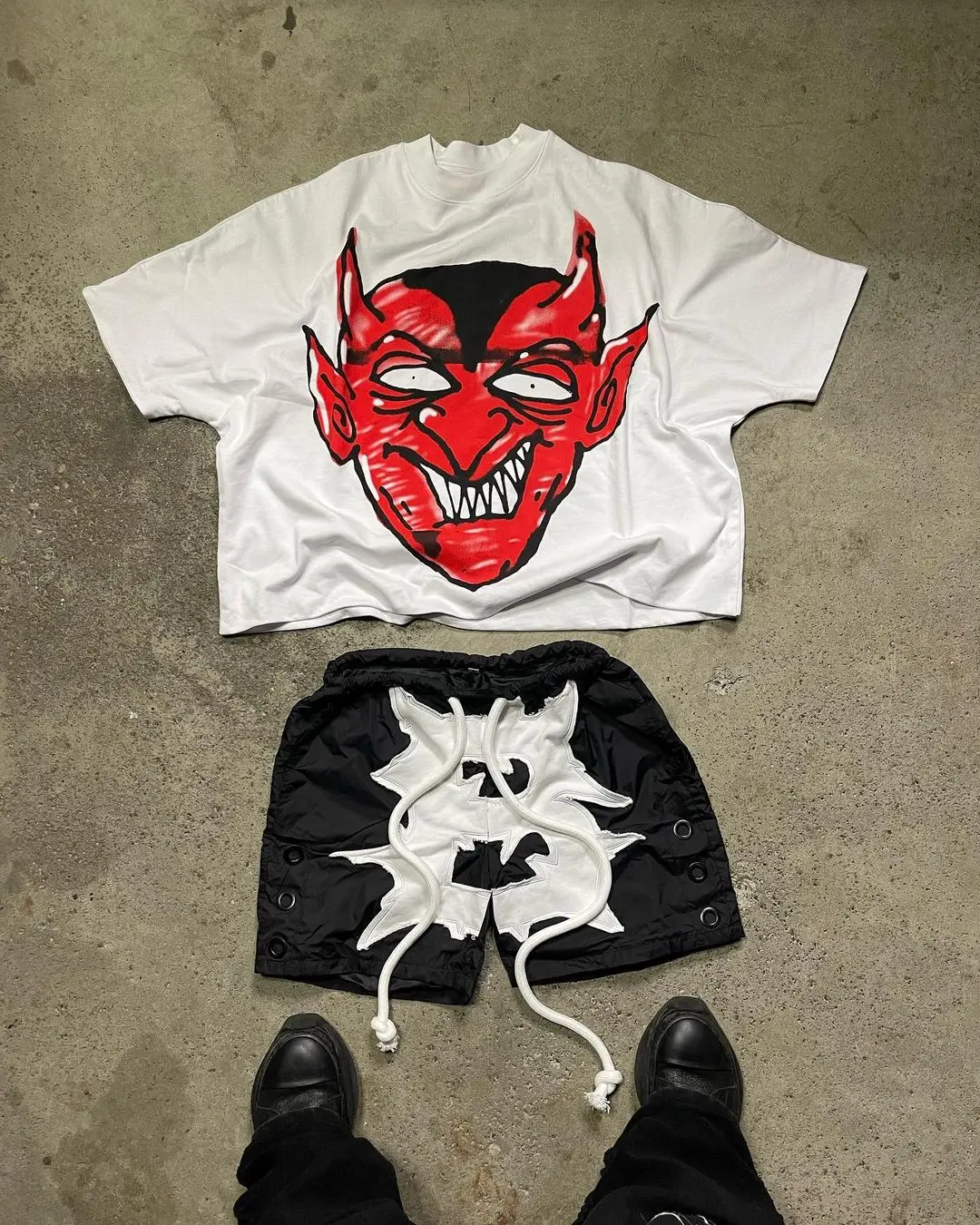 Harajuku cartoon demon graphic t shirts print oversized gothic streetwear high street couples graphic y2k tops goth men clothes