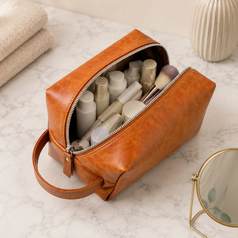Men's toiletry bag, portable travel skincare organizer, multi-functional cosmetic bag for business trips