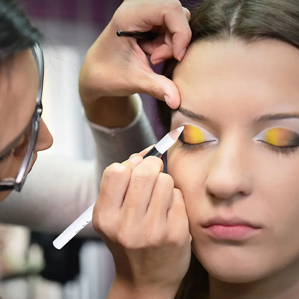 24 pezzi di penne per il trucco degli occhi, affascinanti matite per eyeliner, finitura morbida e liscia, a lunga tenuta, impermeabili, strumenti cosmetici per il contorno occhi per donne