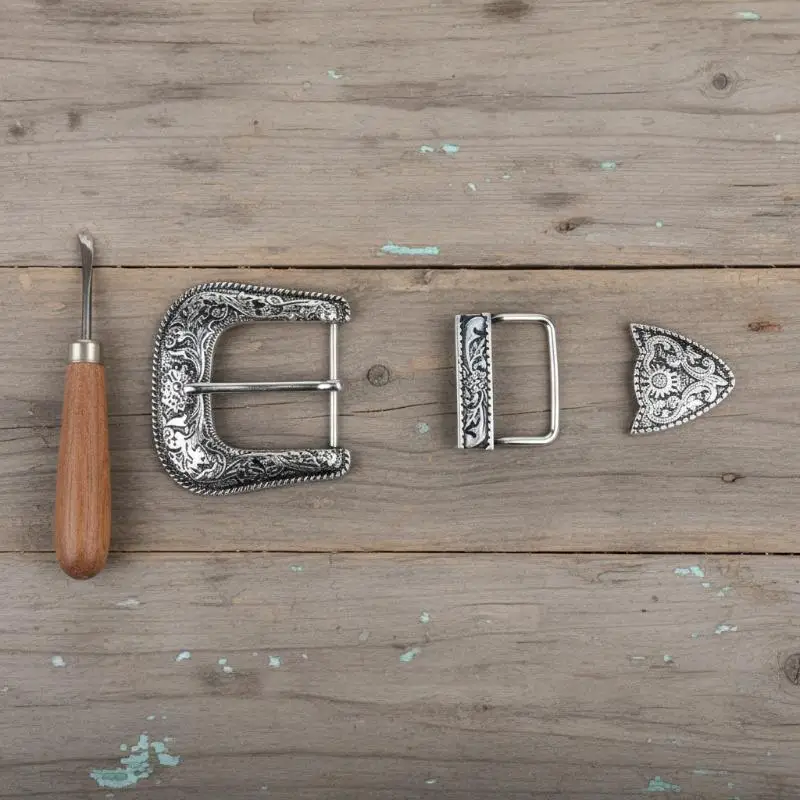 Three-Piece Belt Buckle Set Vintage Style Carved Pin Buckle DIY Leather Belt Replacement for Western Men Accessory view 4