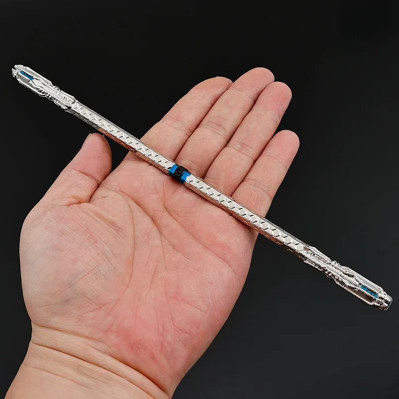 Figura de plata periférica de Anime de estrella golondrina de 22cm/8,66 pulgadas, palo de arma divina Luo Fengyan, adornos artesanales, regalos de modelo de juguete