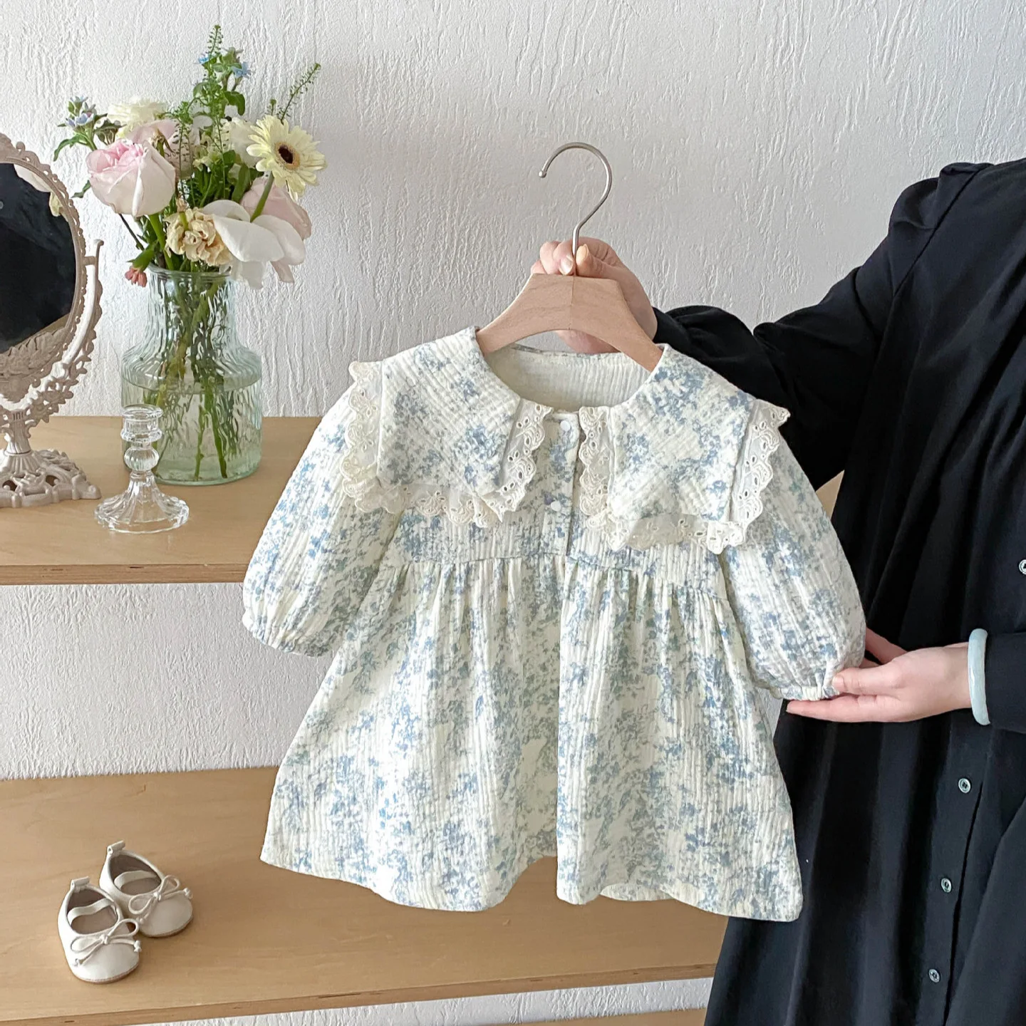 

2026 Spring New Baby Girl Long Sleeve Dress Cotton Girls Sweet Floral Dress Infant Lace Lapel Princess Dress Toddler Clothes