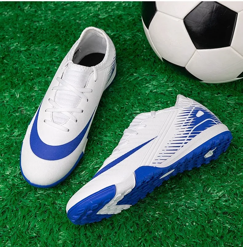Summer New Arrivals Hot-selling Training Soccer Shoes Unisex Lightweight and Breathable Professional Training Footwear