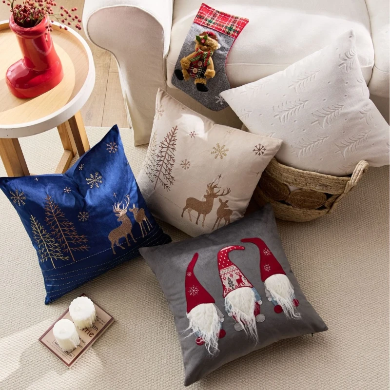 2-Piece Christmas Tree Reindeer Cushion Cover Gold Thread Embroidered Square Pillow Cover Modern Festival Luxury Pillowslips