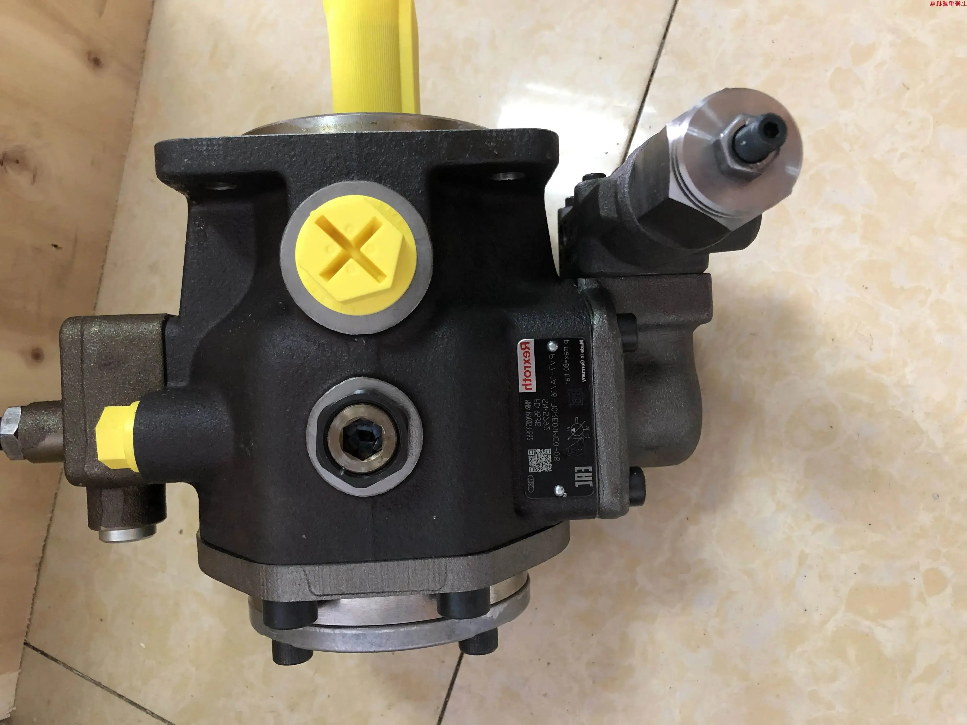 Hydraulic Vane pump MNR: R900533582 PV7-1A/16-30RE01MC0-08 PV7-1X/16-30RE01MC0-08 PV7-17/16-30RE01MC0-08